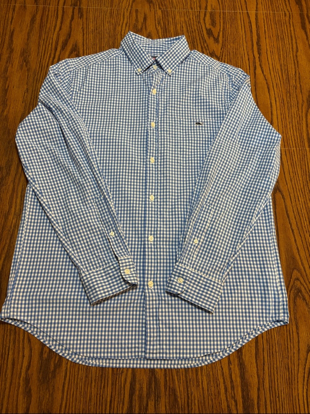 Vineyard Vines Long Sleeved Button Down Shirt